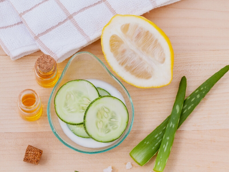 tratar el acné de Vata? Ayurveda Sattwa